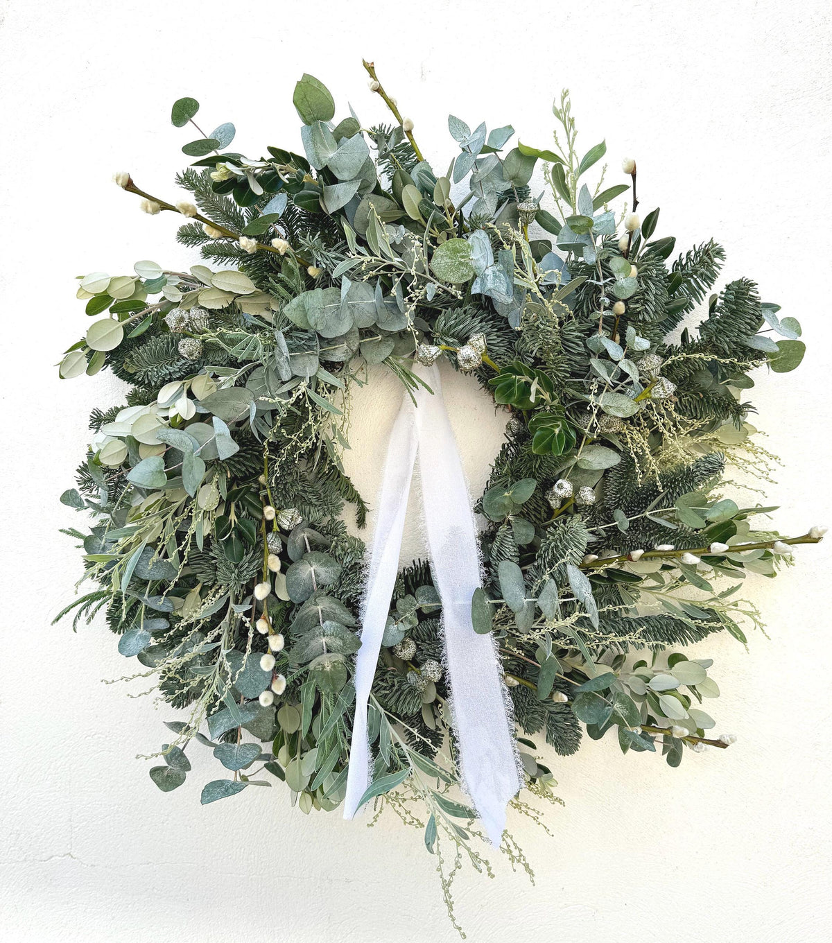 Make your own Christmas Wreath Kit | DIY Wreath Kit | Seasonal Fresh Flowers | Christmas Door Wreath | PREORDER from 24th Nov