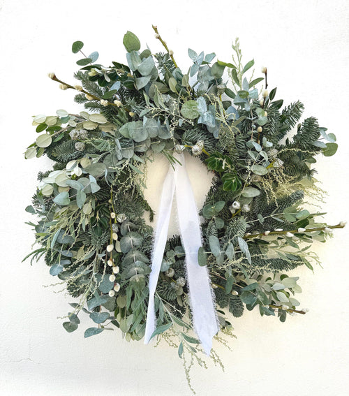 Make your own Christmas Wreath Kit | DIY Wreath Kit | Seasonal Fresh Flowers | Christmas Door Wreath | PREORDER from 24th Nov
